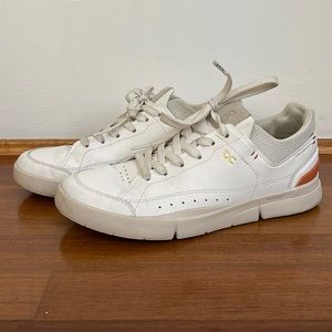 ON Running Women’s The Roger White Sneakers